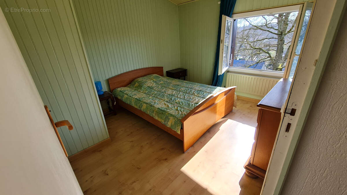 Appartement à BURES-SUR-YVETTE