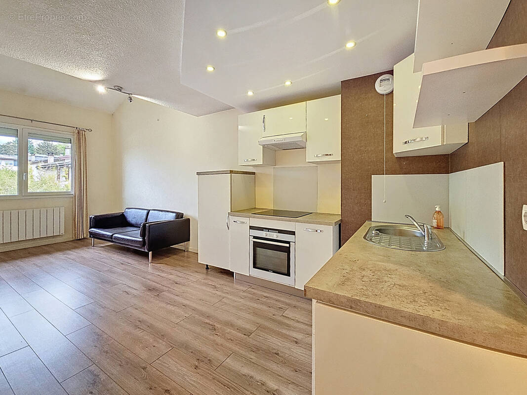 Appartement à MEYTHET