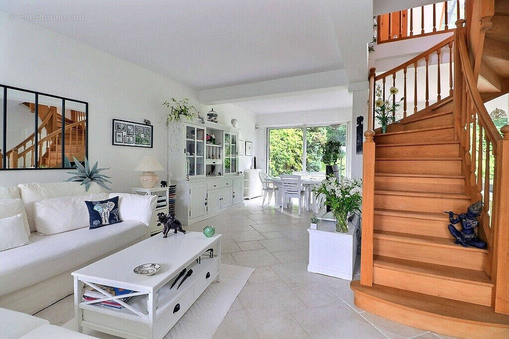 Maison à VIROFLAY