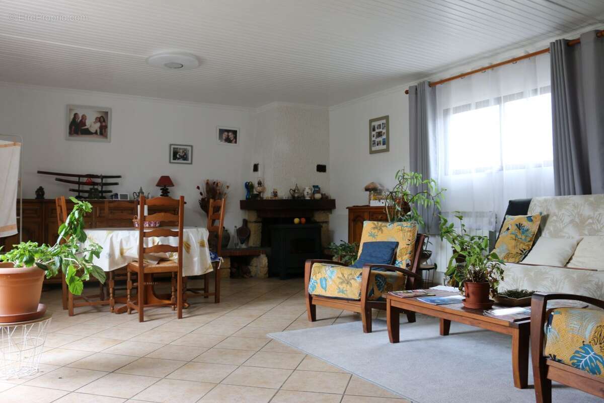 Maison à CABRIES