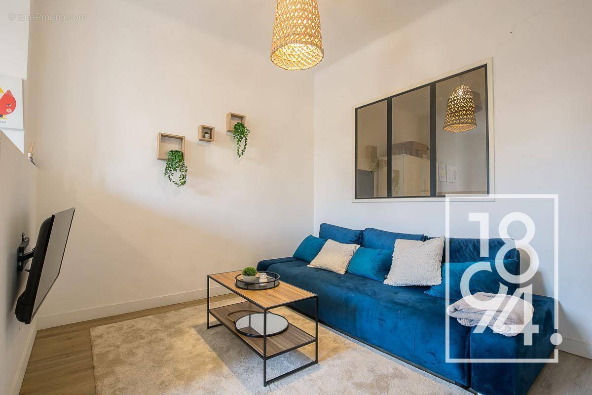 Appartement à MARSEILLE-2E