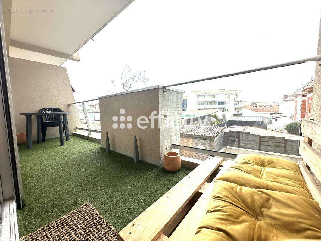 Appartement à LACANAU