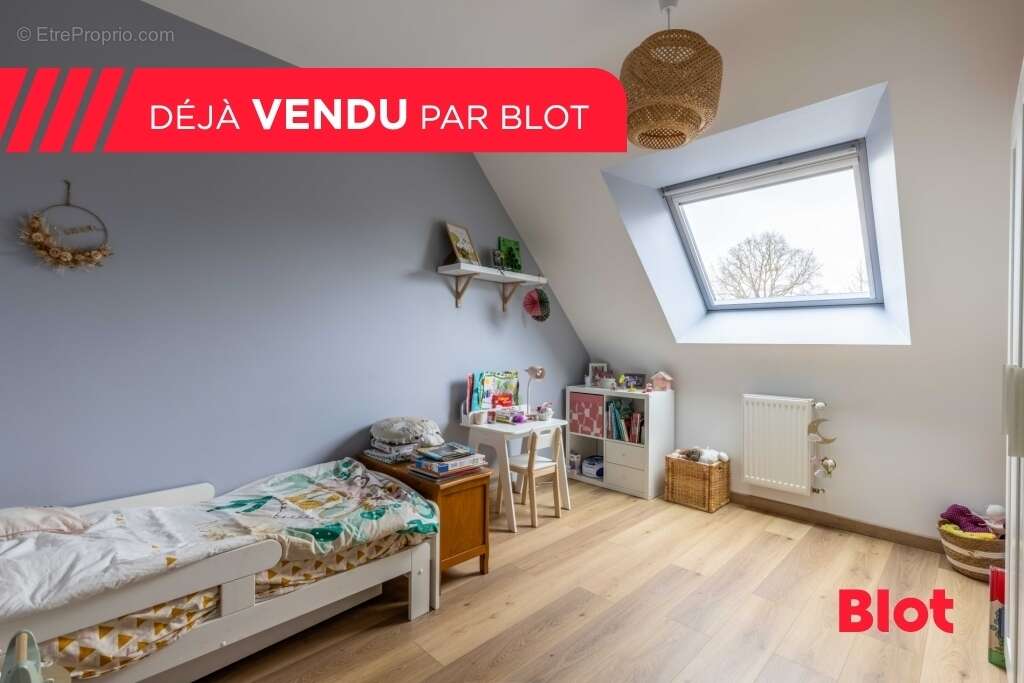 Maison à CINTRE
