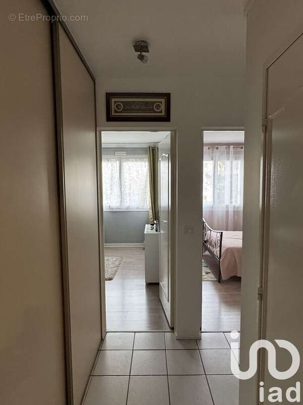 Photo 8 - Appartement à GARGES-LES-GONESSE