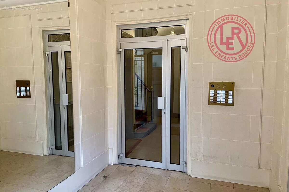 Appartement à PARIS-6E