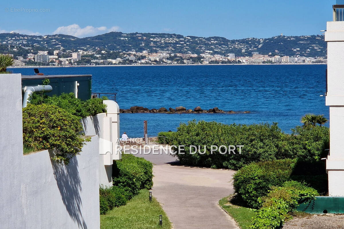 Appartement à MANDELIEU-LA-NAPOULE