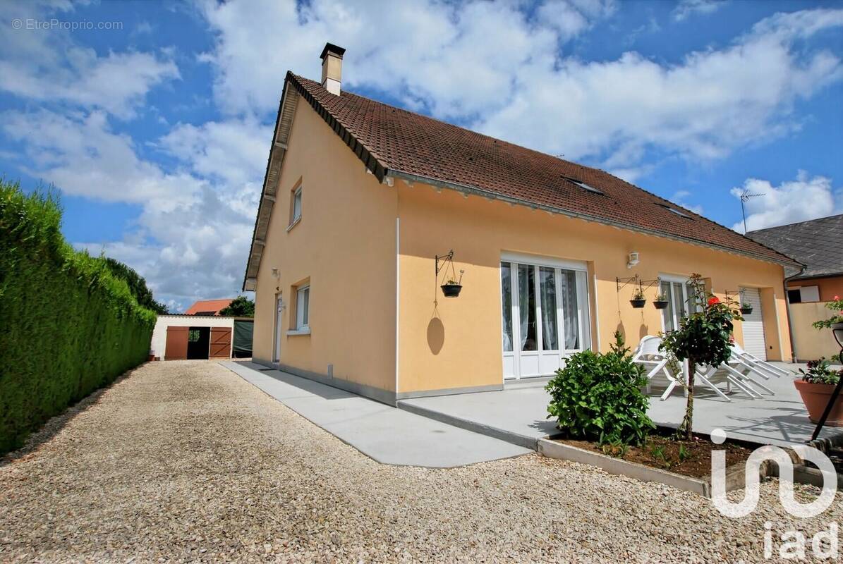 Photo 1 - Maison à BRIARE
