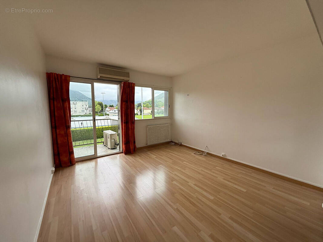 Appartement à LOURDES