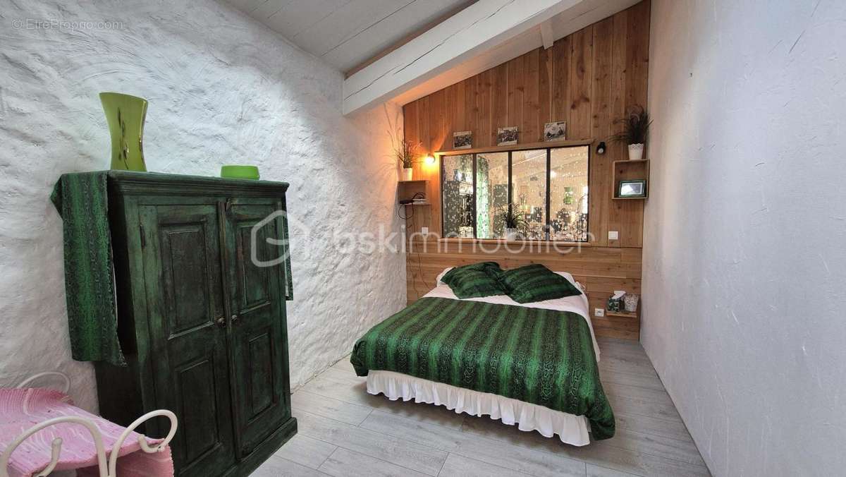 Maison à ROQUEFORT-DES-CORBIERES