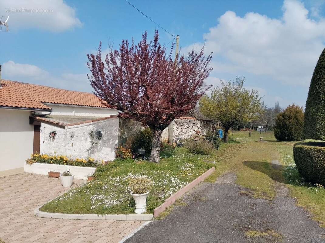 Maison à ANGOULEME