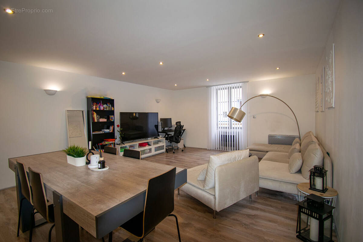 Appartement à MONTLUEL