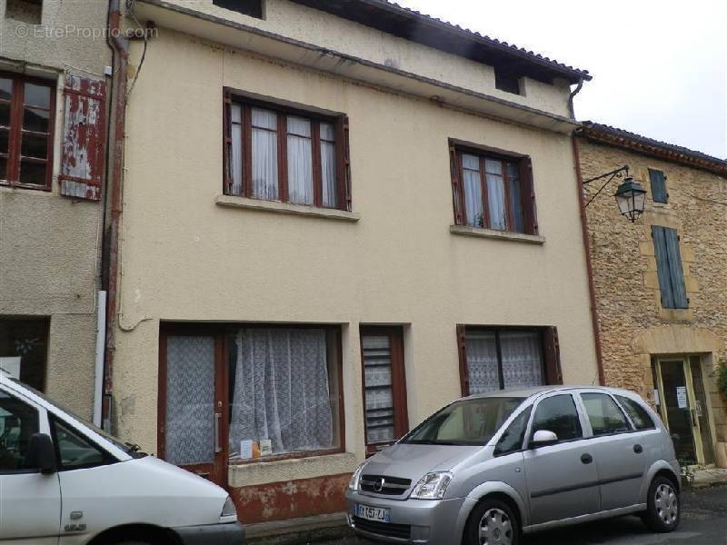 Maison à LACAPELLE-BIRON
