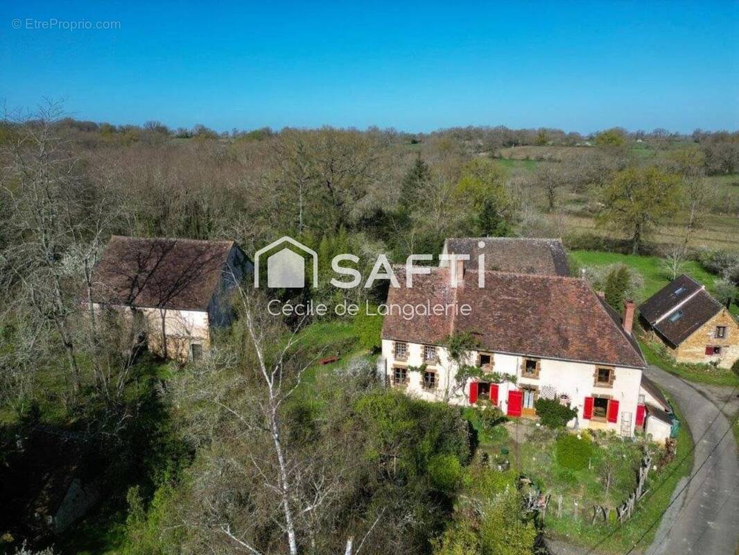 Photo 1 - Maison à CHAILLAC