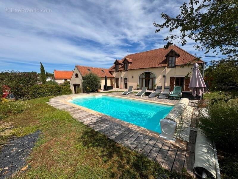 Maison à FLEUREY-SUR-OUCHE