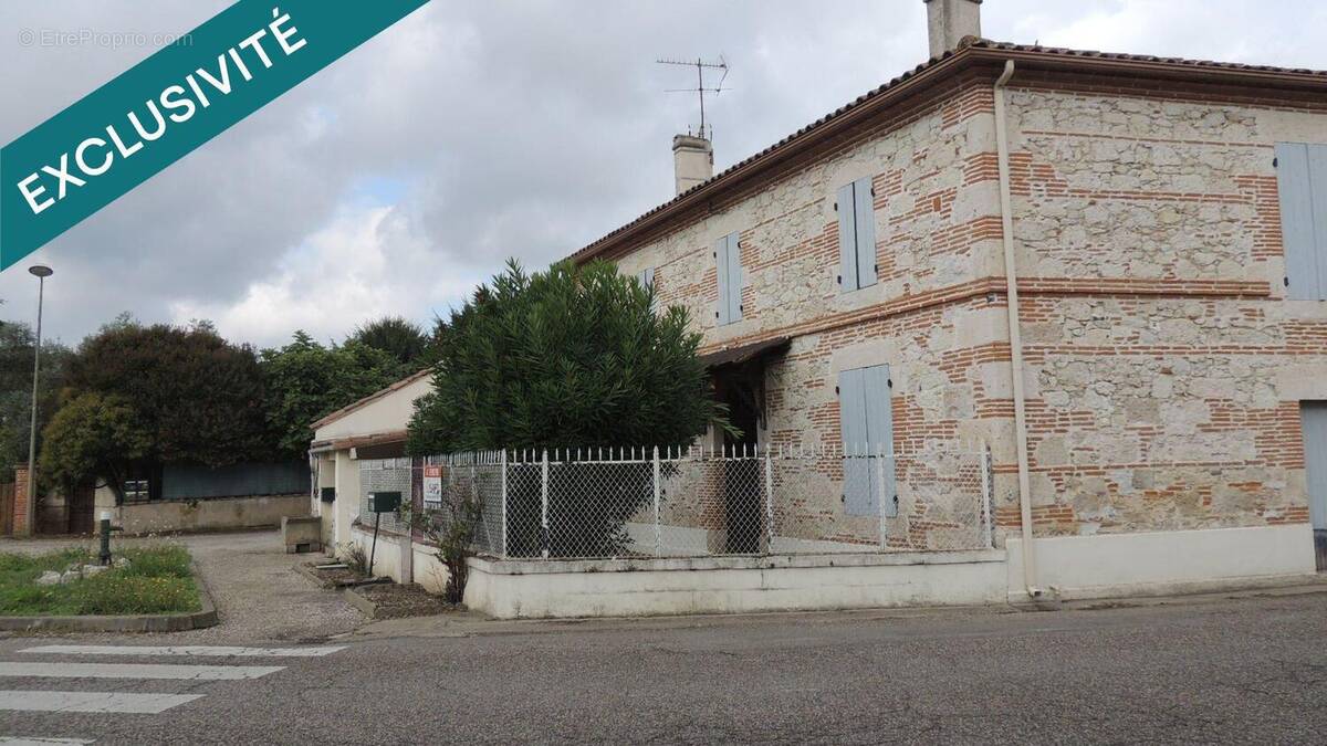 Photo 1 - Maison à GOUDOURVILLE