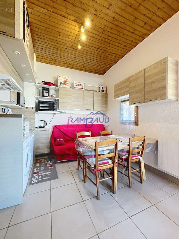 Appartement à FONTCOUVERTE-LA-TOUSSUIRE
