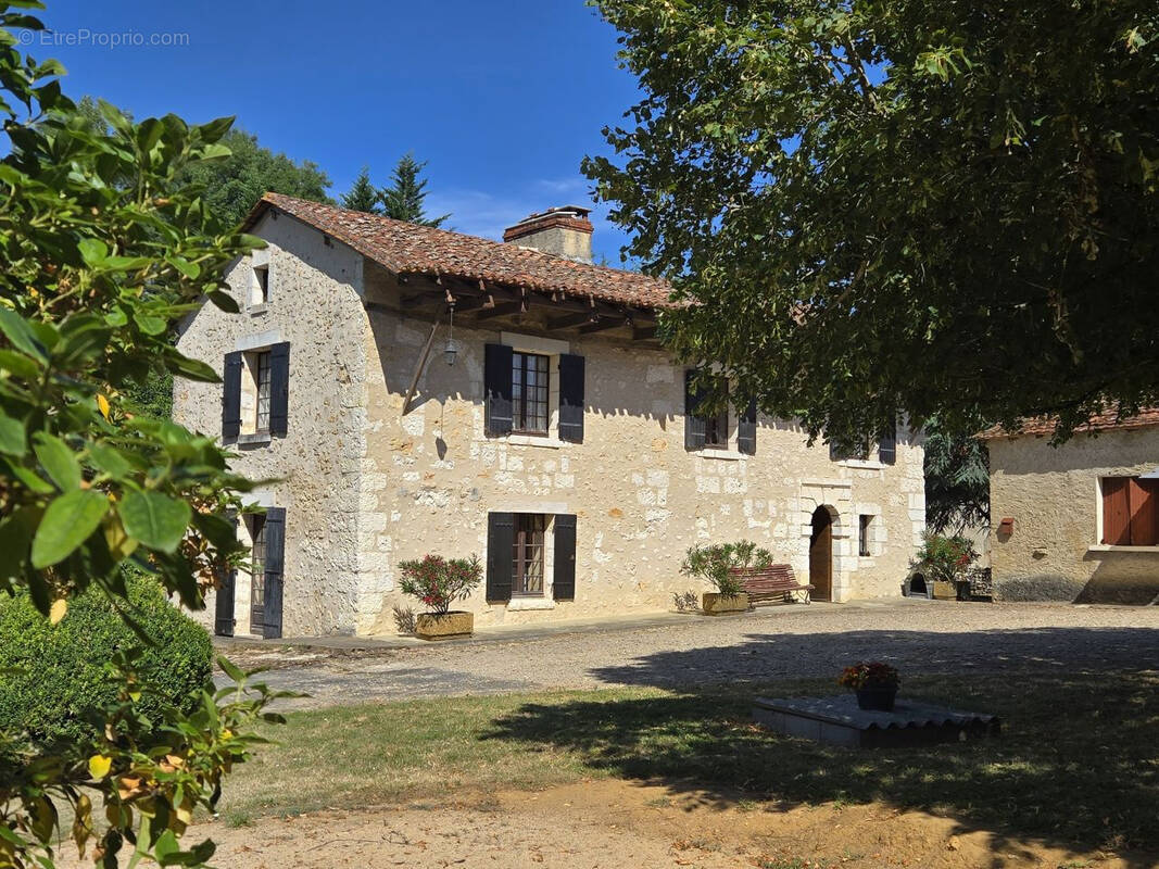 Maison à VILLAMBLARD