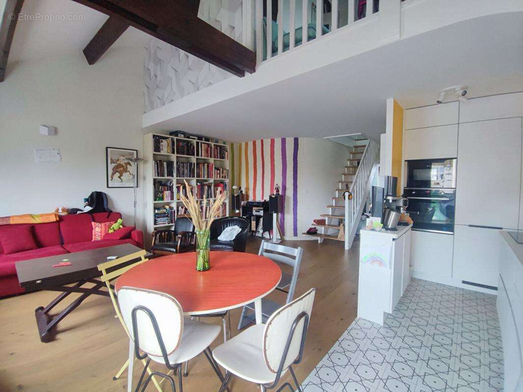 Appartement à ROMAINVILLE