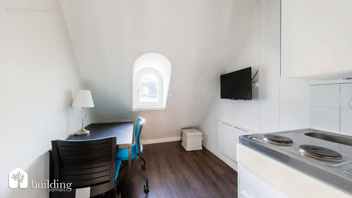 Appartement à PARIS-8E