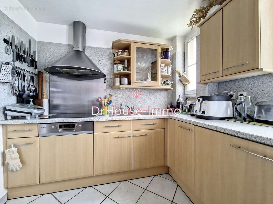 Appartement à LE BOURGET