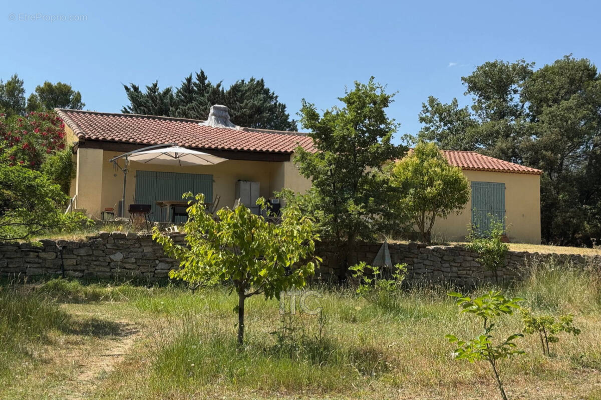 Maison à PEYNIER