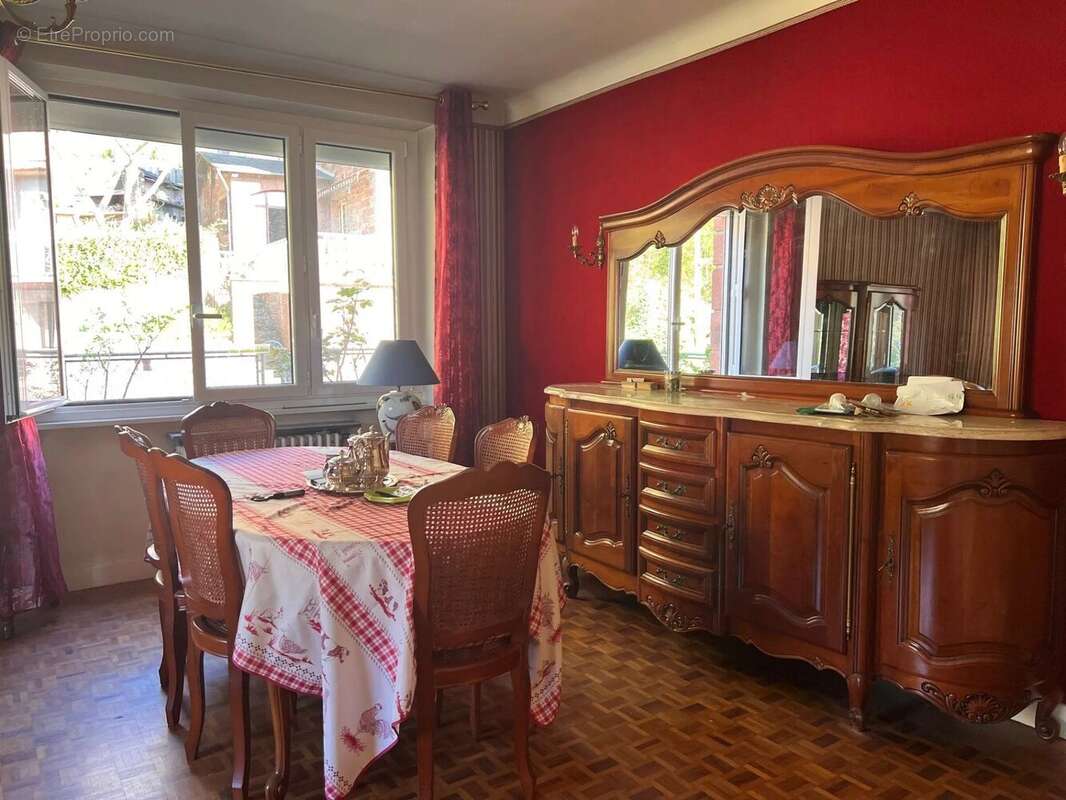 Maison à MARCILLAC-VALLON