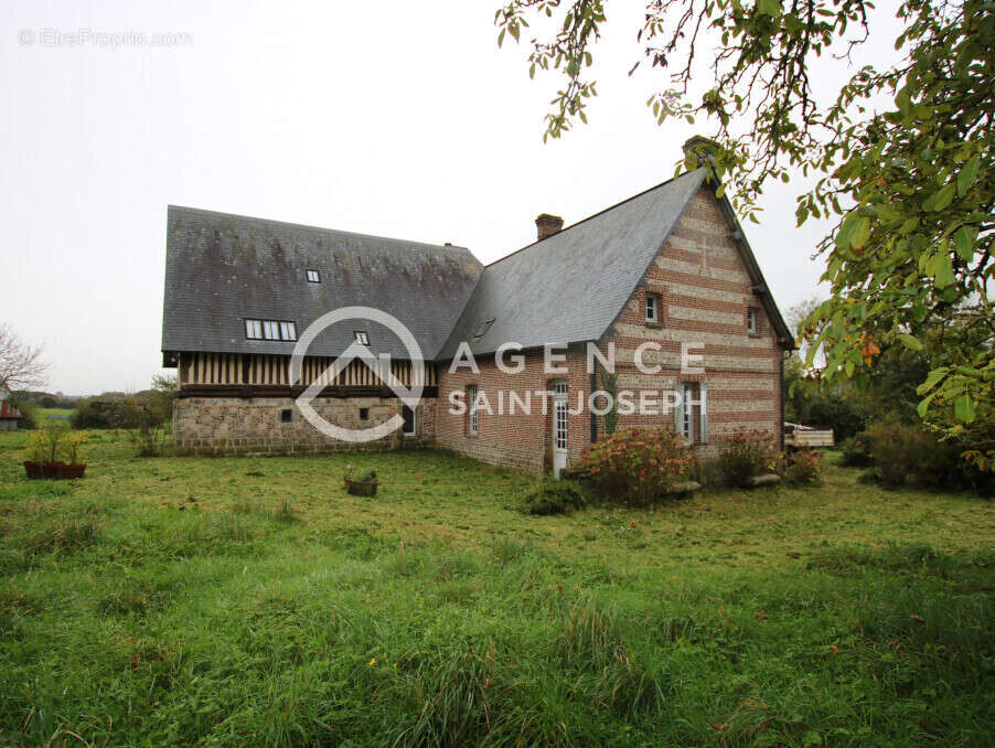 Maison à YVETOT