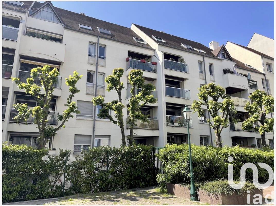 Photo 1 - Appartement à RUEIL-MALMAISON