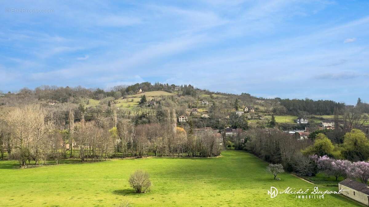 Photo 2 - Maison à LE BUGUE