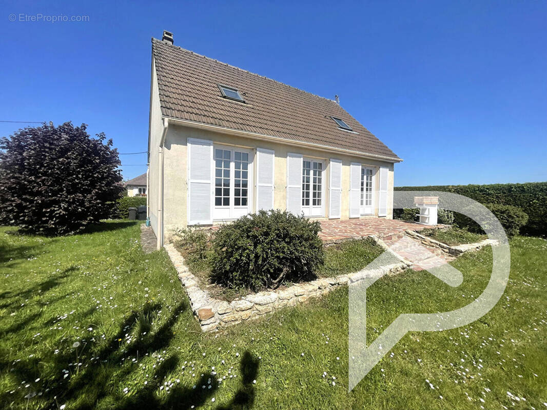 Maison à CREPY-EN-VALOIS