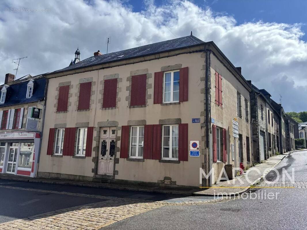 Maison à BENEVENT-L&#039;ABBAYE