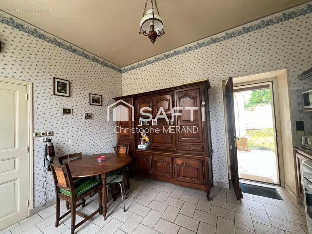Photo 8 - Maison à DANGE-SAINT-ROMAIN