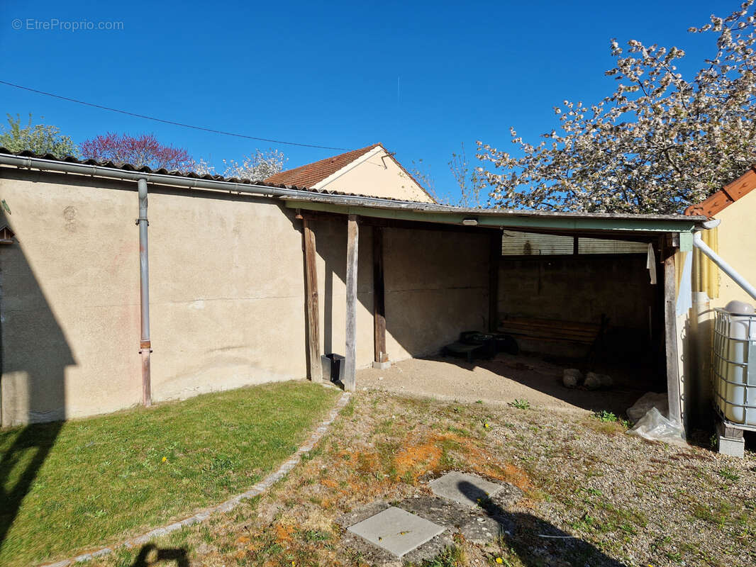 Maison à AUTUN