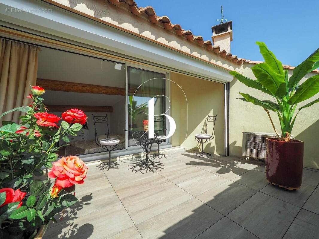 Maison à UZES
