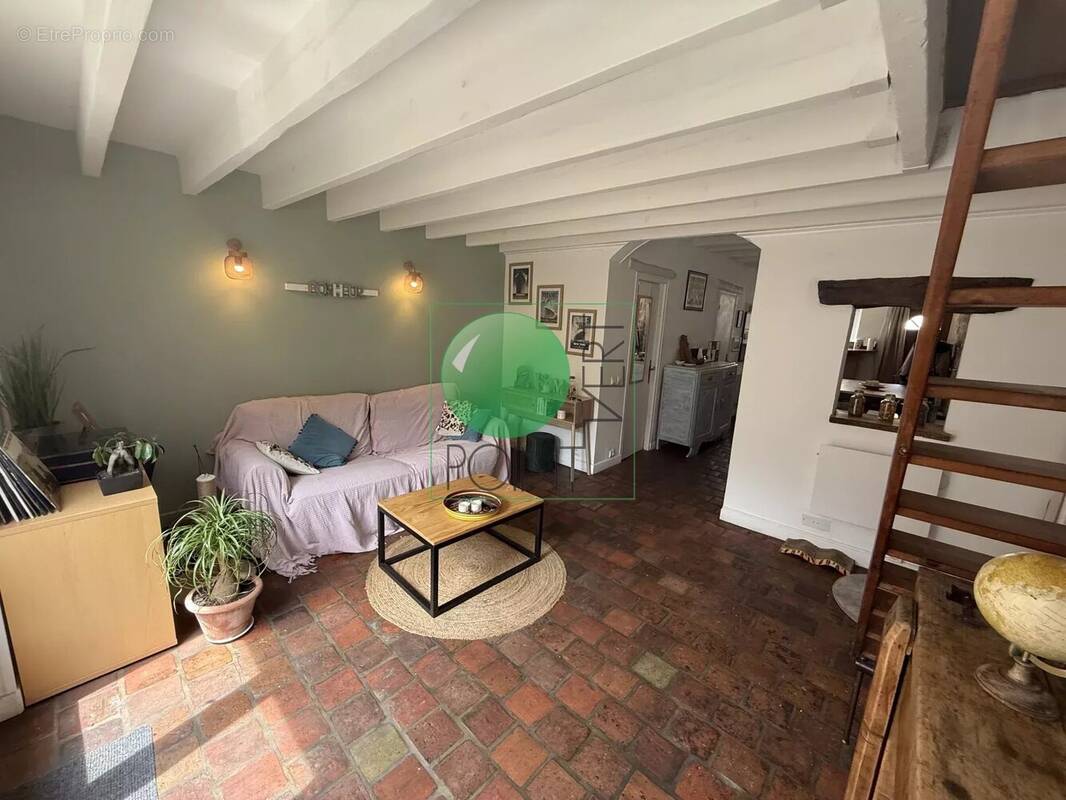 Maison à BALLANCOURT-SUR-ESSONNE