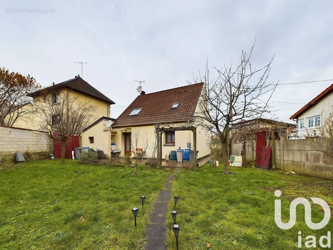 Photo 1 - Maison à GOUSSAINVILLE
