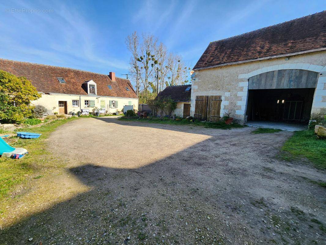 Maison à LOCHES