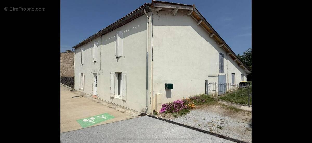 Maison à GIRONDE-SUR-DROPT