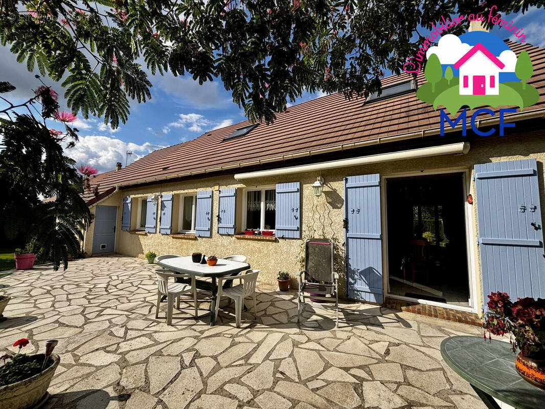 Maison à LONGNES