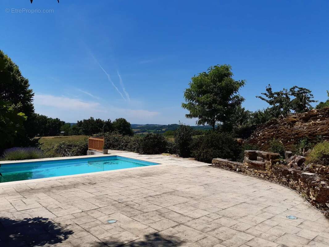 Maison à GINALS