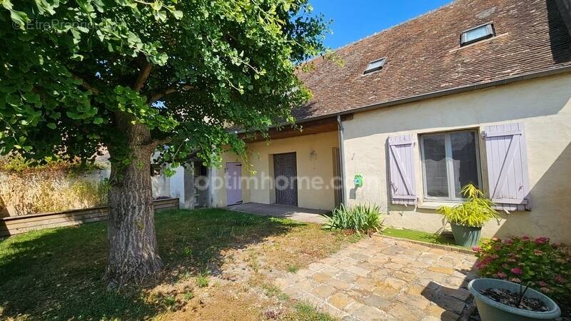 Maison à BRAY-SUR-SEINE