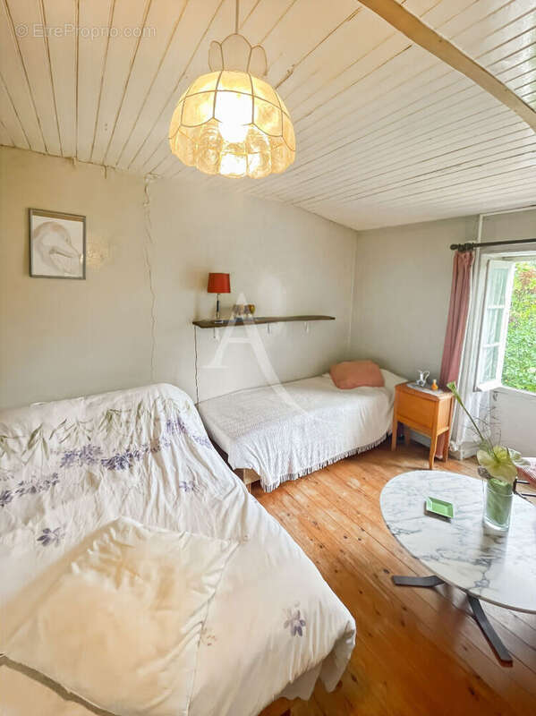 Maison à L&#039;ILE-D&#039;ELLE