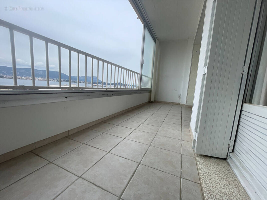 Appartement à SAINT-MANDRIER-SUR-MER