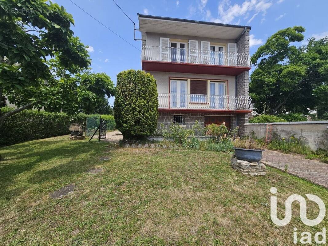 Photo 1 - Maison à YZEURE