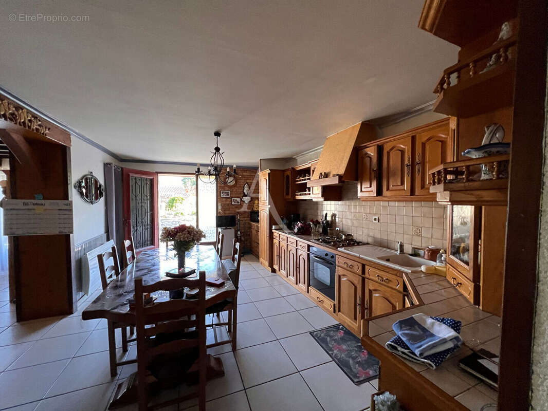 Maison à AIZENAY