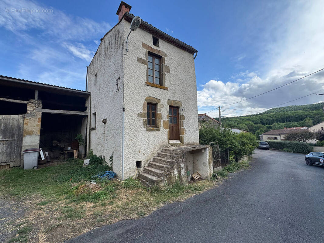 Maison à SALLEDES