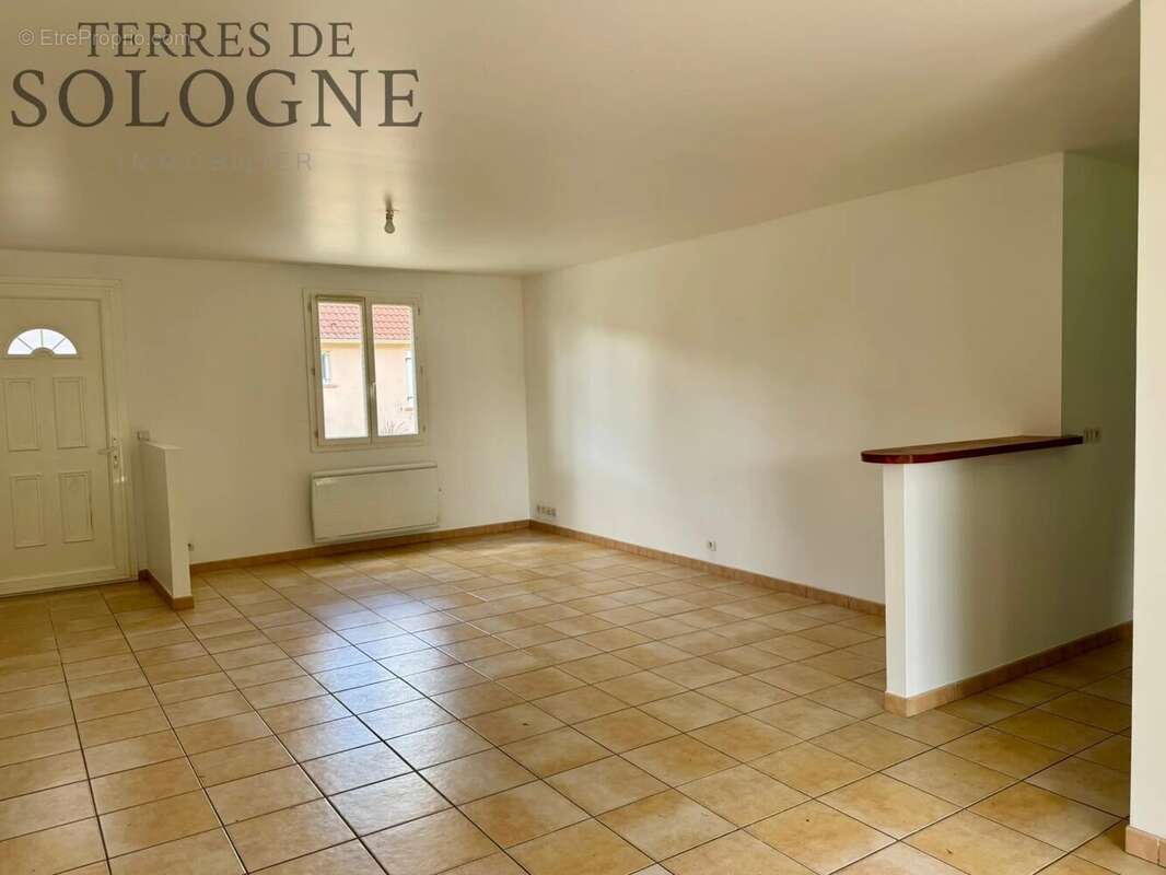 Maison à LAMOTTE-BEUVRON