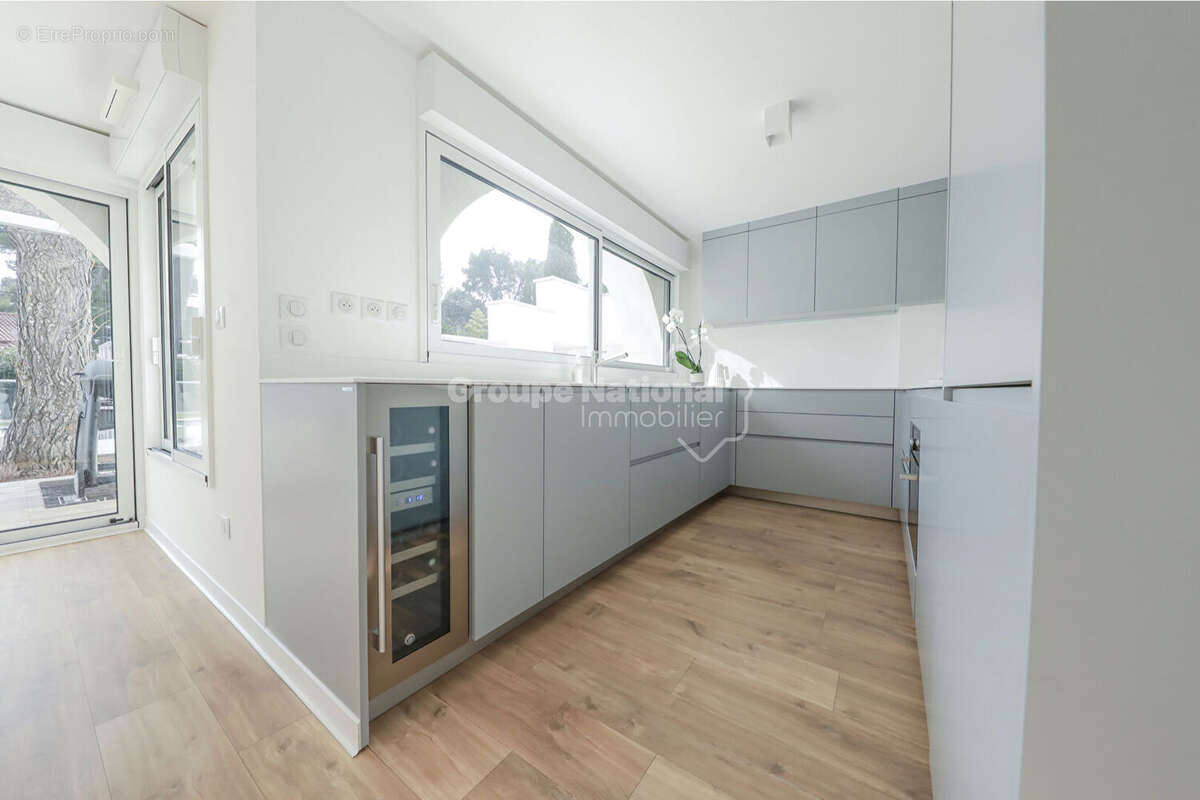 Appartement à CARRY-LE-ROUET