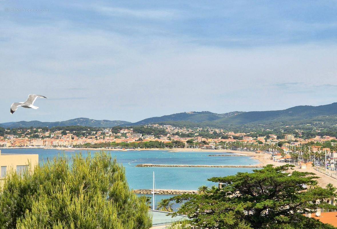 Appartement à SIX-FOURS-LES-PLAGES