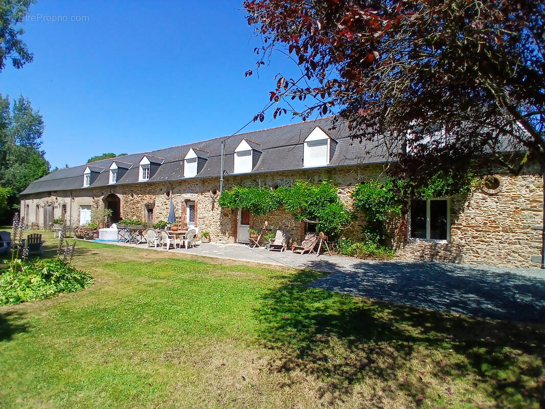 Maison à PLESSE
